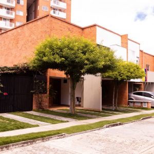 Casa Esquinera